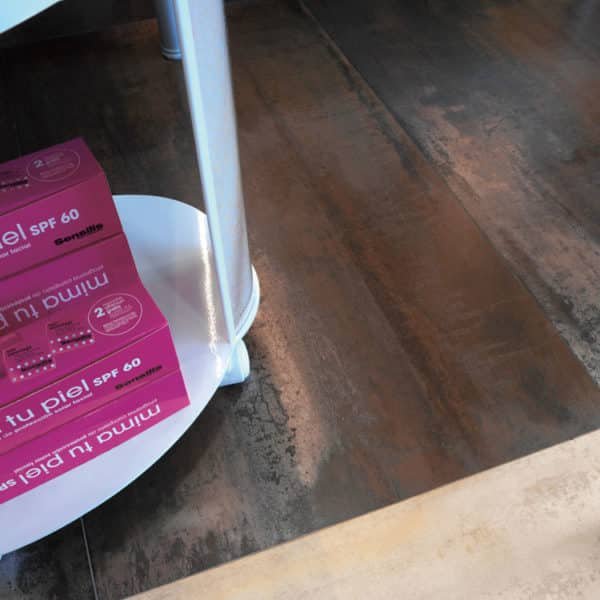 Metallook Tegels 60×60 Brons Tau Corten Sfeer